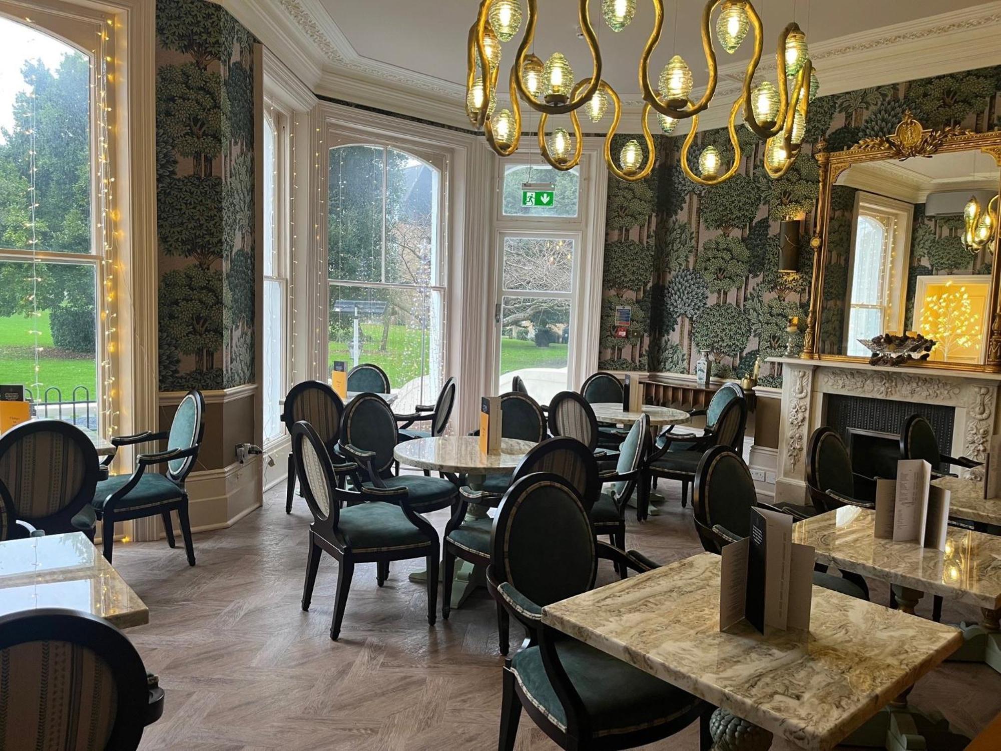 ホテル Voco The Clifton Folkestone By Ihg エクステリア 写真